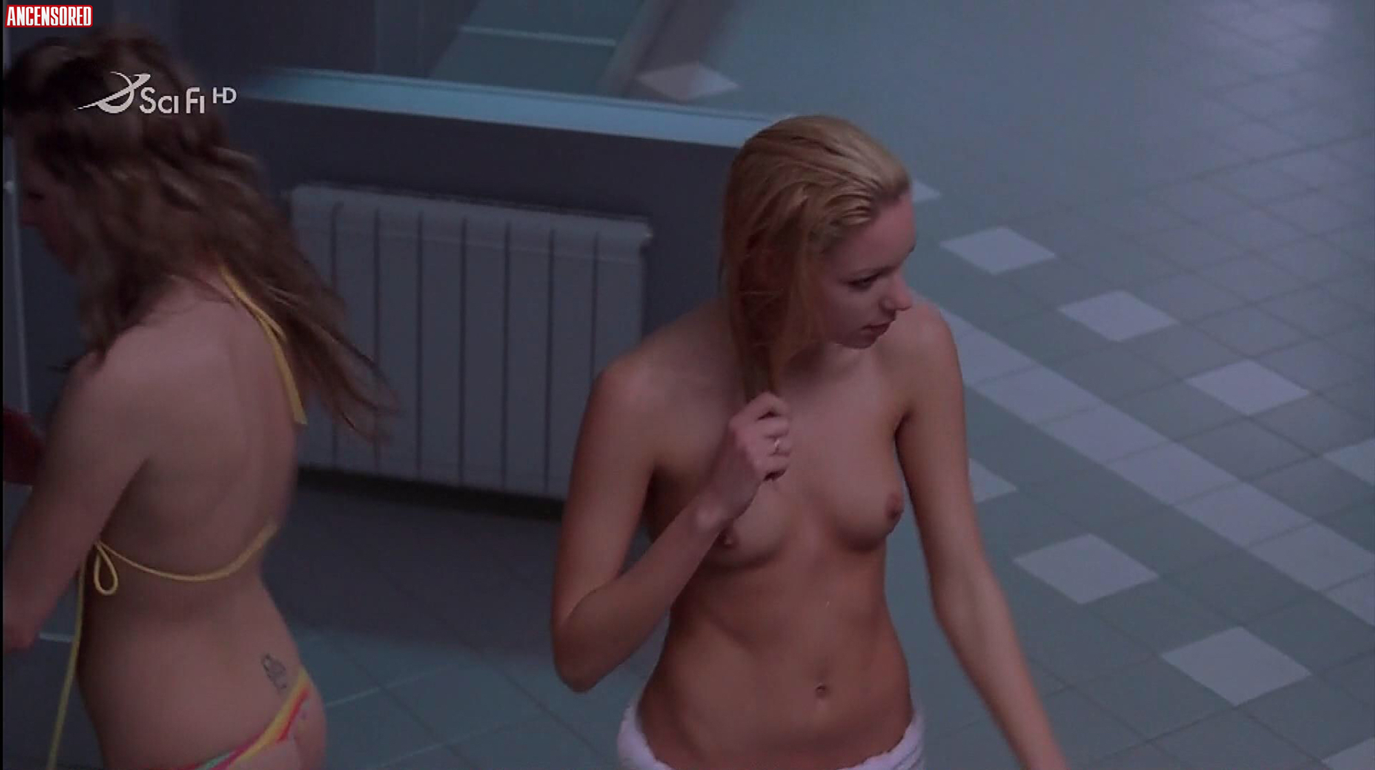 Jayne wisener topless