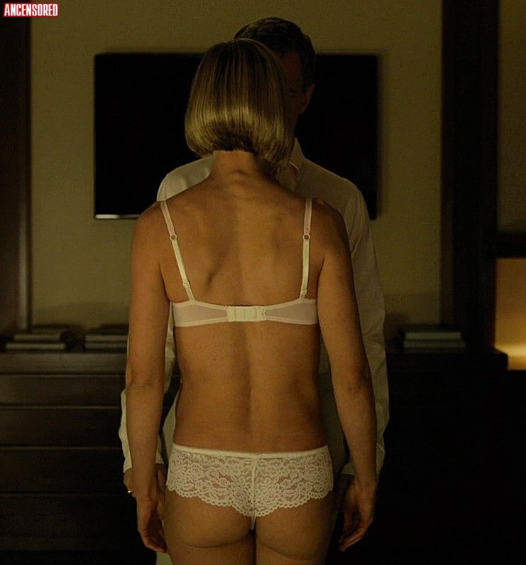 Nude rosamund picture pike 