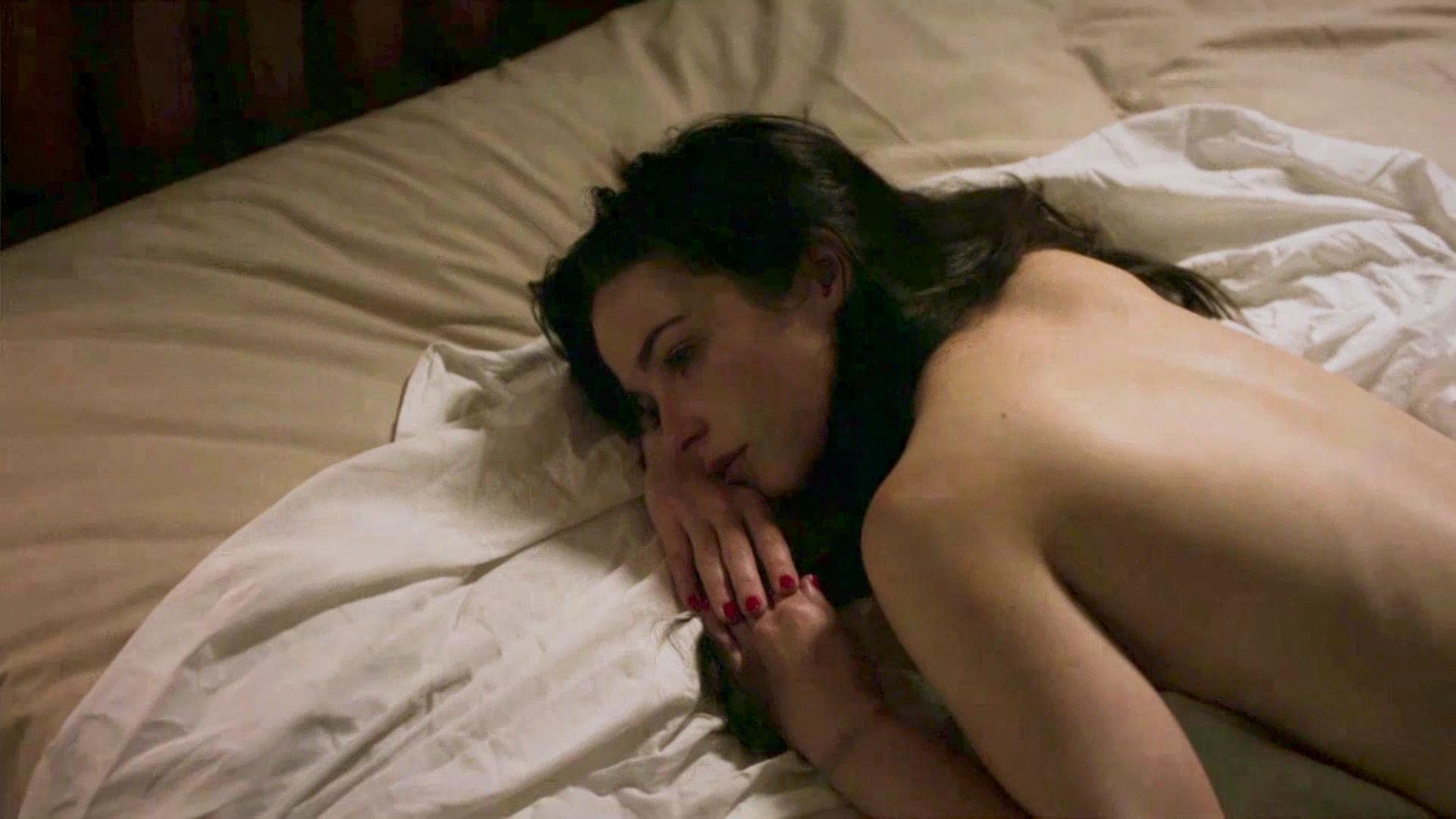 Naked laura donnelly Laura Donnelly