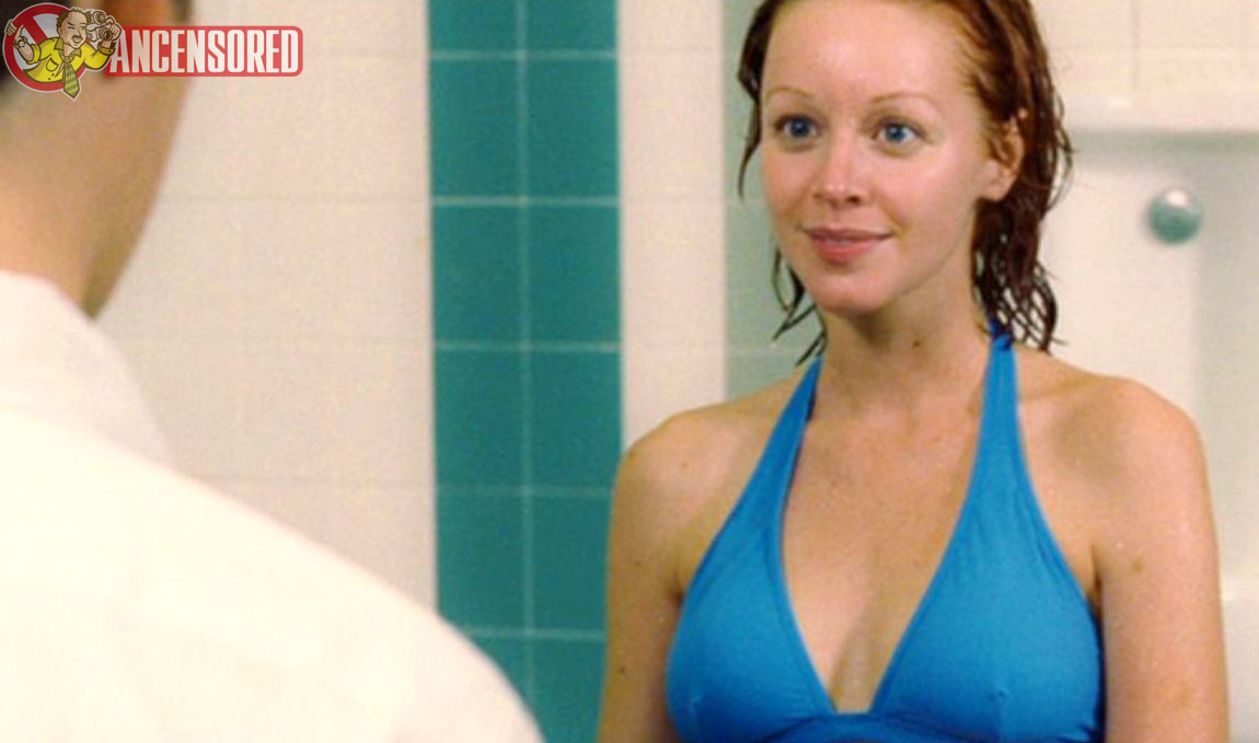 Lindy booth boobs